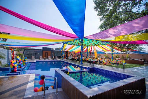 Gupta Foto Gupta Foto