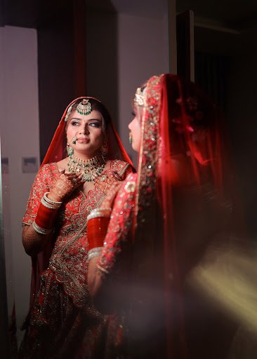 Yaarian Studios - Best Photographers in Jalandhar/Photo Studio Near Me/Pre Wedding Shoot/Wedding Photography in Jalandhar