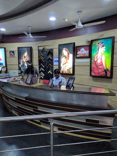 Subhash Photos Tilakwadi