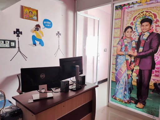 Madhan Photography and Studio