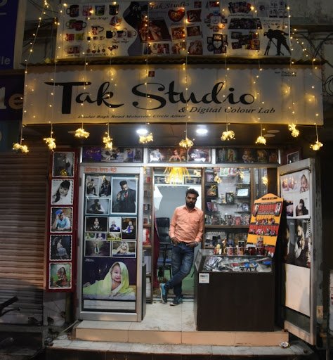 Tak Studio Photography Tak Studio Photography