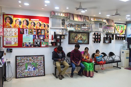 Tokyo Color Lab, Studio and Gifts Tokyo Color Lab, Studio and Gifts