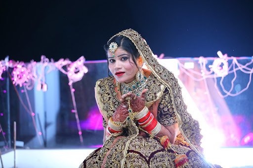 Amit Studio Amit Studio