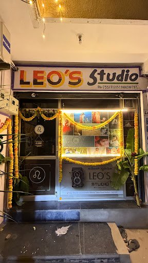 Leo's studio