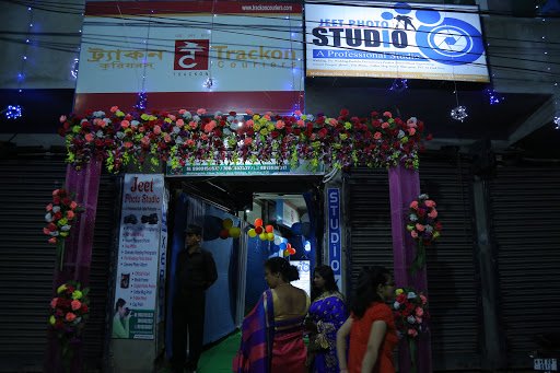 JEET PHOTO STUDIO