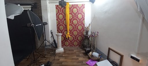 PIXEL PHOTOGRAPHY STUDIO