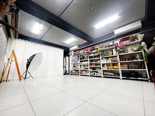 Navratna Photo Studio