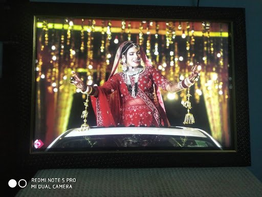 UNIQUE PHOTOGRAPHY & STUDIO