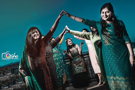 OSHO PHOTOGRAPHY-Best Pre/Wedding/Model & Creative/baby shower/portfolio/customized gifts/Nerchowk Mandi/Himachal Pradesh