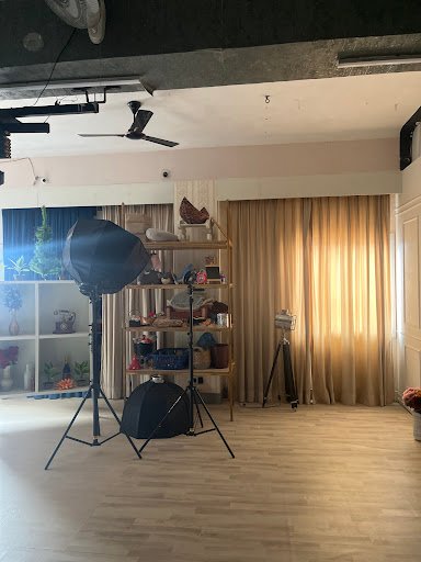 RANGA BILLA MOTION PICTURES - Certified Wedding Photography Company + Newborn + Maternity + Product Shoot