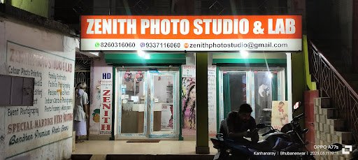 Zenith Photo Studio & Lab